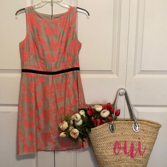 LOFT embroidered dress - Picture 6 of 6